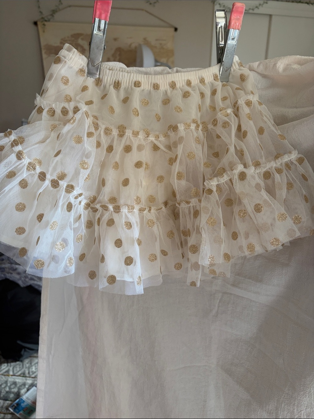 OshKosh B'gosh White Tulle Skirt with Gold Dots